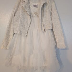 Beautees White Top with Gold and Silver Accents